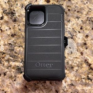 Otterbox 12 Pro
